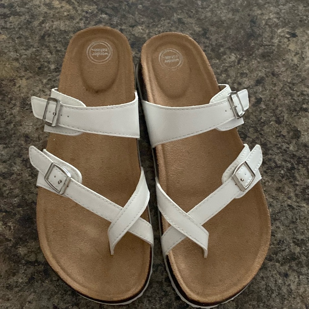 Wonder Nation sandals